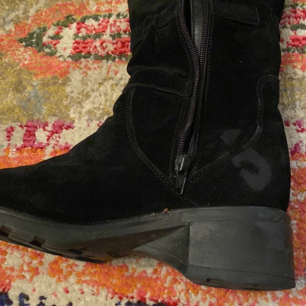 Aquatalia Suede Riding Boots Gussets $400 Sz 8.5 LAST CALL❗️ - Picture 7 of 11